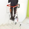 S'installe dans tous les types d'escaliers