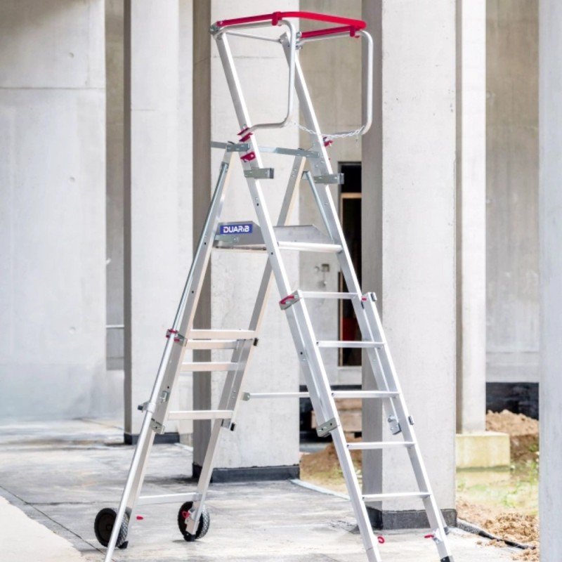 Plateforme légère pliable pour travaux en hauteur sécurisés