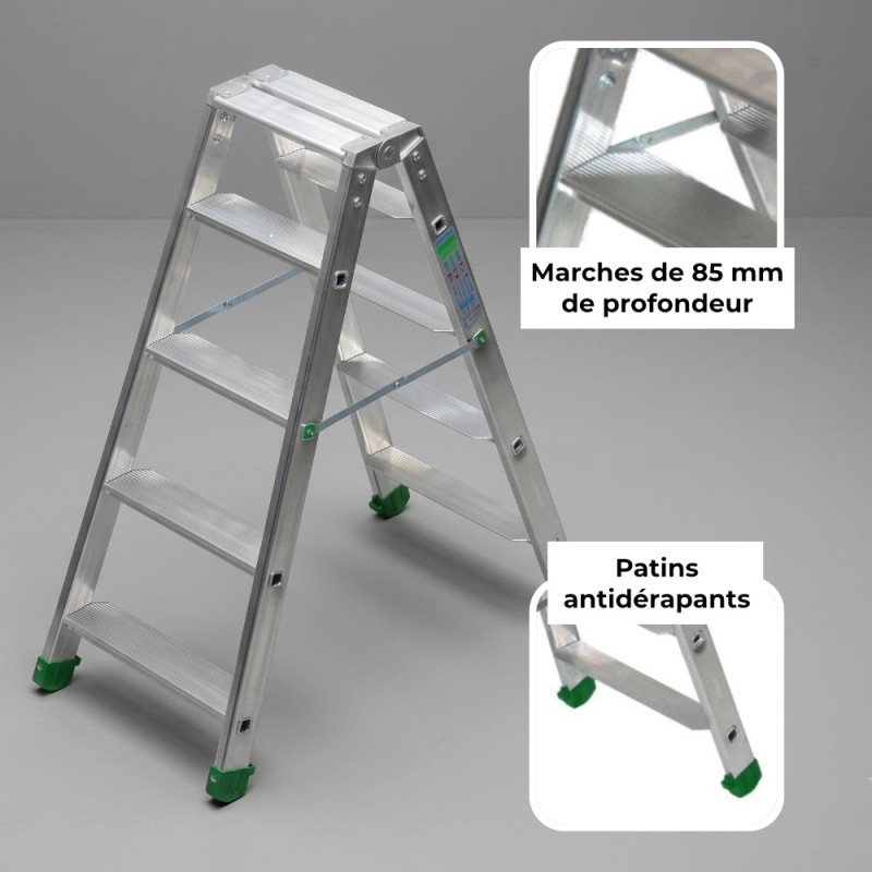 Marches de 85 mm de profondeur, patins antidérapants.