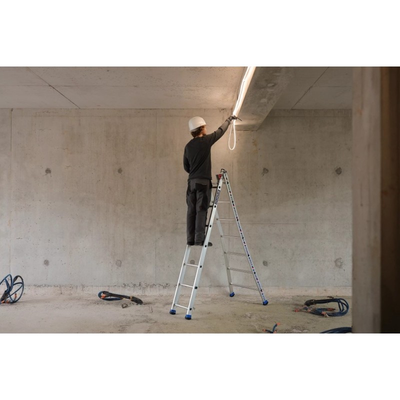 Échelle transformable T2 électricité chantier