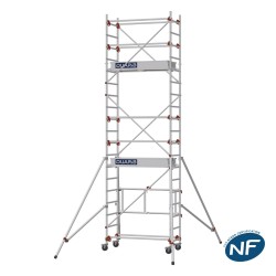 échafaudage roulant professionnel en aluminium.
