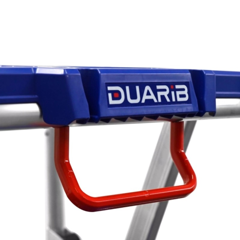 Détail des compartiments de rangement pour outils