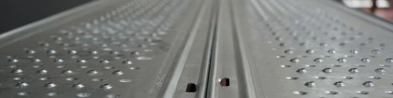 Plateaux acier échafaudage fixe