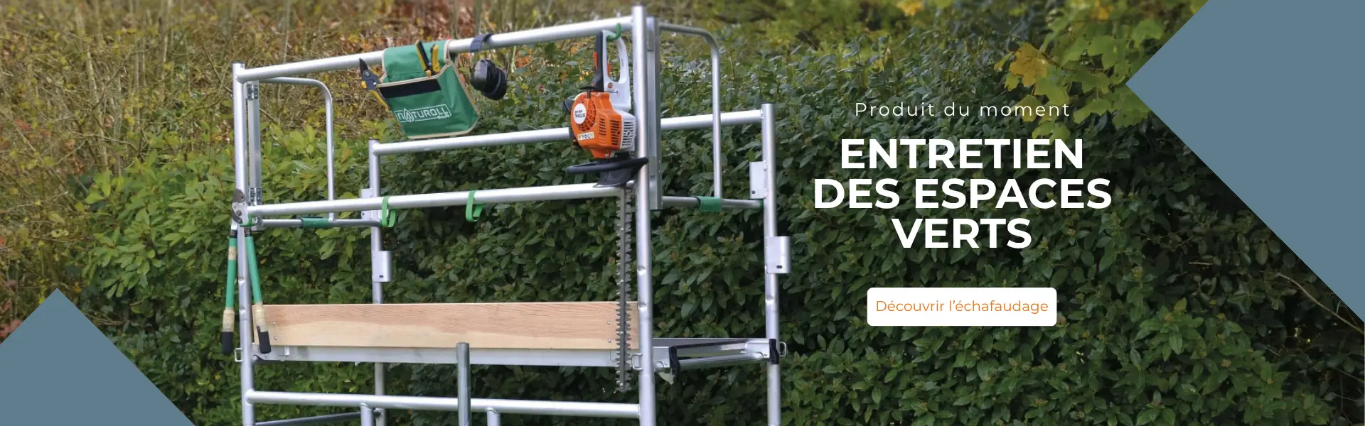 Echafaudage roulant spécial entretien des espaces verts