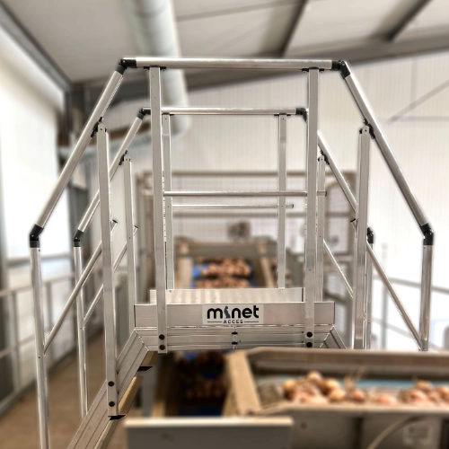 Passerelle de franchissement sur mesure agroalimentaire