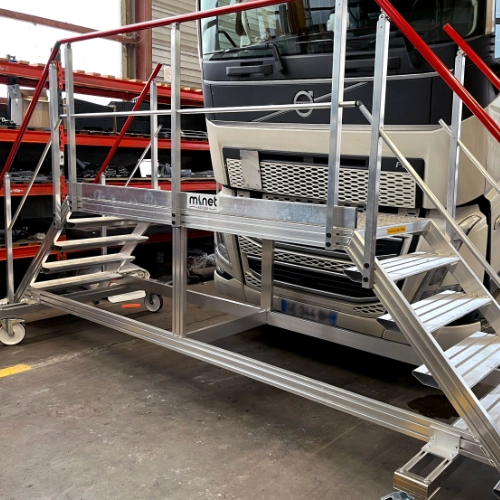 Passerelle de franchissement sur mesure