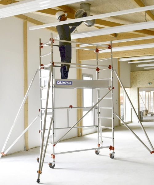 Echafaudage roulant professionnel - guide complet